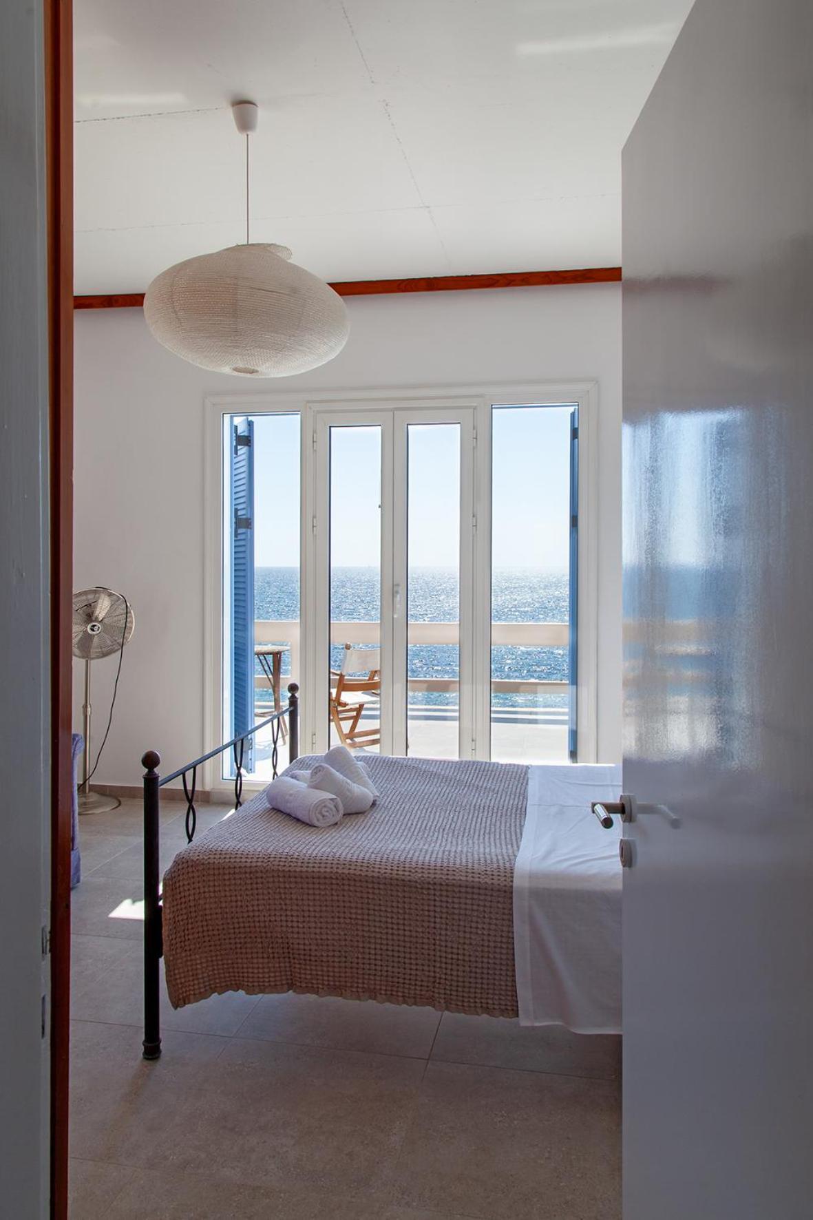 Villa Moby Dick Митикас Екстериор снимка